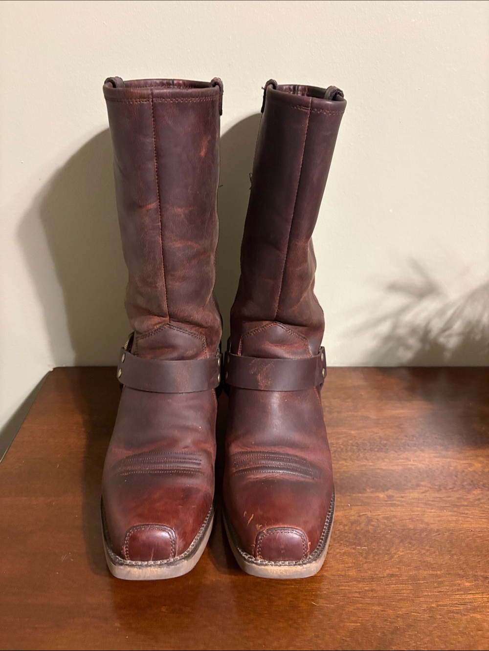 Ariat Vintage Women's Brown Leather Motorcycle Harness Boots - Size 6.5B - Picture 2 of 7